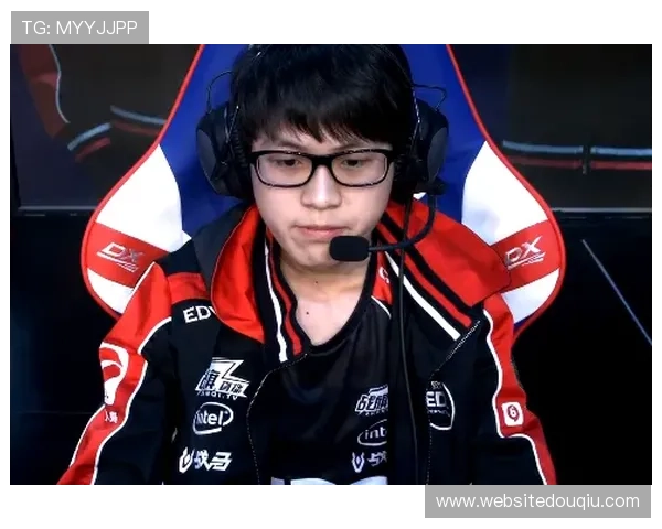 斗球直播app下载2024官方最新版,享受高清赛事直播与多场次实时互动体验